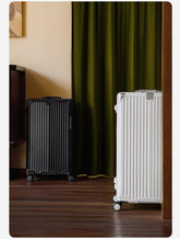 TRAVEL CECE 30inch Aluminium frame trunk